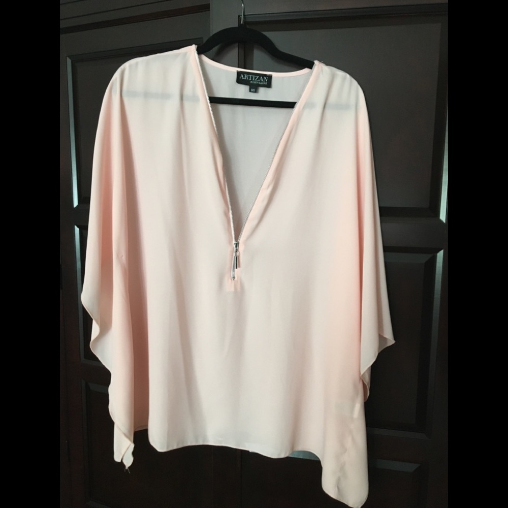 Artizan Zip Poncho - Blush Pink, One Size